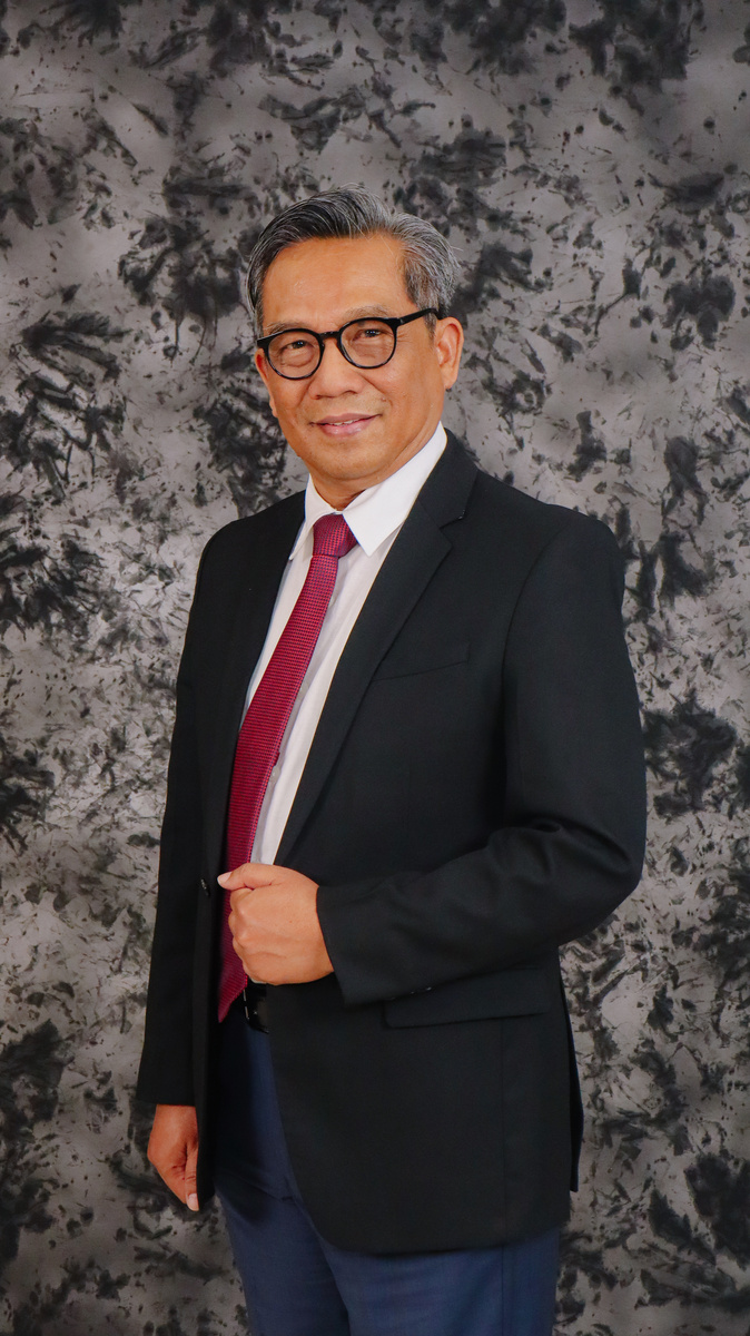 Foto Dr. Tonny Hendratono, M.M., CHE.